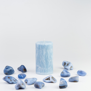 Energetická sviečka JASPIRE® s energiou kameňa Chalcedón modrý/Strelec/60x110 mm